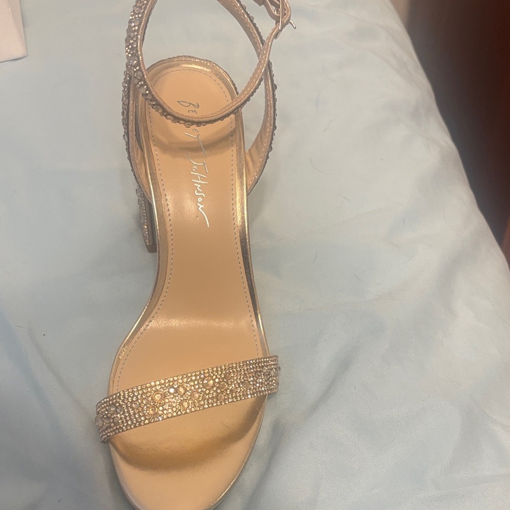 Betsey Johnson Gold and Teal Sandals 9.5 great for prom, wedding, formals - Picture 3 of 5